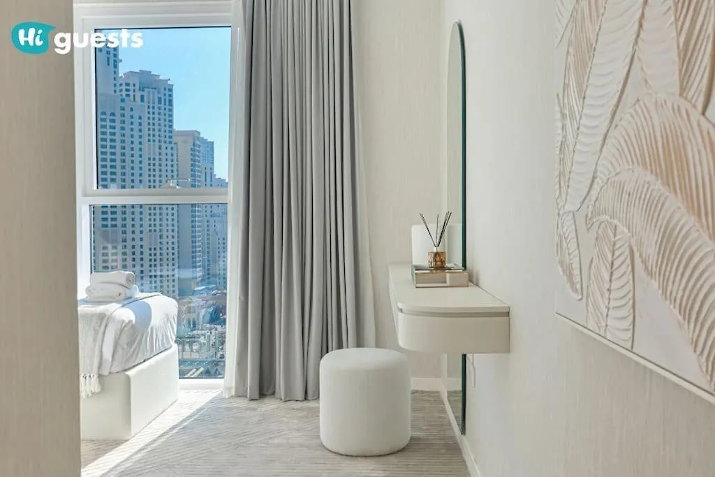 Higuests - Beachside Oasis Stylish 2Br Apartment In La Vie Dubai