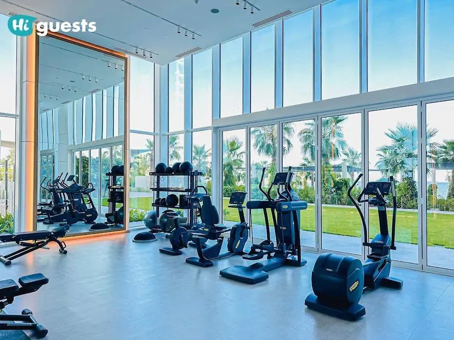 Higuests - Beachside Oasis Stylish 2Br Apartment In La Vie Dubai